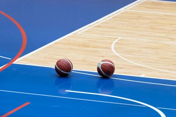 basketball game arena action